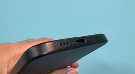 Mint
													Apple iPhone 15 - Unlocked, Black, 128 GB, A2846, photo 5 of 6