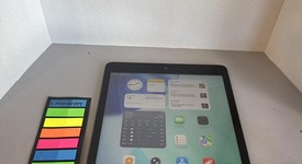 Good
													Apple iPad 9th Gen - Unlocked, Gray, 64 GB, A2603, photo 1 of 5