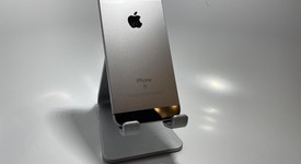 Good
													Apple iPhone SE 1st Gen 2016 - Unlocked, Grey, 16 GB, A1662, photo 2 of 7