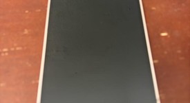 Good
													Apple iPhone 13 - Unlocked, Pink, 128 GB, A2482, photo 4 of 18