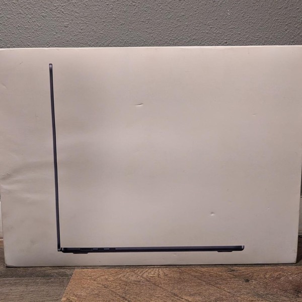 MacBook Air 2026 (M5) - 15 inch - 1 TB, Midnight, 24 GB, Apple M5 10-Core (10-core GPU)