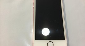 Good
													Apple iPhone SE 1st Gen 2016 - T-Mobile, Rose Gold, 64 GB, A1662, photo 3 of 10