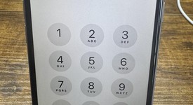 Good
													Apple iPhone 6 - AT&T, Gray, 16 GB, A1549, photo 4 of 6