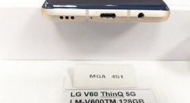 Mint
													LG V60 ThinQ 5G - T-Mobile, Blue, 128 GB, 8 GB, photo 3 of 8
