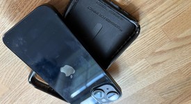 Good
													Apple iPhone 14 - AT&T, Midnight, 256 GB, A2649, photo 4 of 10