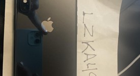 Mint
													Apple iPhone X - Unlocked, Gray, 256 GB, A1865, photo 2 of 5