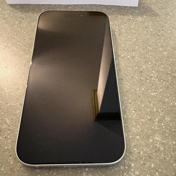 Apple iPhone 15 - Unlocked, 128 GB, Green, A2846