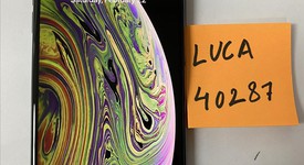 Fair
													Apple iPhone Xs - Unlocked, Gray, 256 GB, A1920, photo 2 of 9