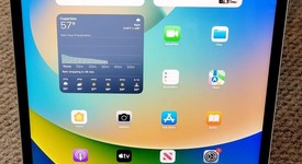 Good
													Apple iPad Pro 12.9" 6th Gen 2022 - Wi-Fi, Silver, 128 GB, photo 1 of 6