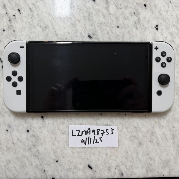 Nintendo Switch - OLED - 64 GB, White