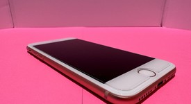 Good
													Apple iPhone 8 - Unlocked, Gold, 64 GB, A1905, GSM, photo 2 of 15