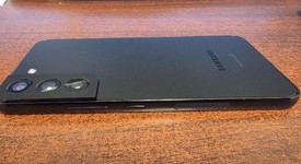 Good
													Samsung Galaxy S22 - Verizon, Black, 128 GB, 8 GB, SM-S901U, photo 5 of 6