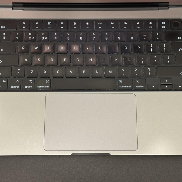 MacBook Pro Late 2023 (M3) - 14 inch - 512 GB, Gray, 8 GB, Apple M3, 10-core GPU
