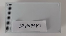 Mint
													Xbox Series S (2020) - White, 512 GB, photo 2 of 10