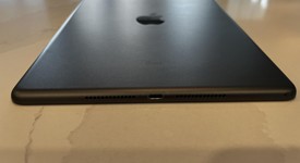Mint
													Apple iPad 9th Gen - Wi-Fi, Gray, 64 GB, A2602, photo 3 of 8