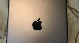 Mint
													Apple iPad 7th Gen - T-Mobile, Gray, 32 GB, A2200, photo 3 of 8
