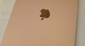 Mint
													Apple iPad Air 4th Gen - Unlocked, Rose Gold, 64 GB, A2324, photo 4 of 5