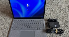 Good
													Microsoft Surface Laptop 3 - I5, Platinum, 256 GB, 8 GB, 13.5", photo 1 of 6