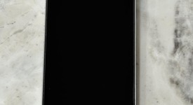 Mint
													Apple iPhone 16 Pro Max - Unlocked, White, 256 GB, A3084, photo 1 of 10