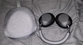 Used
													Sony WH-1000XM6 - Black, photo 3 of 4