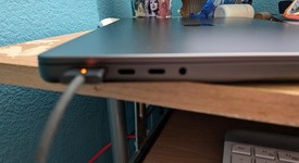 Good
													MacBook Pro Late 2023 (M3) - 14" - Apple M3 Pro 12-core, Black, 1 TB, 18 GB, 18-core GPU, photo 5 of 5