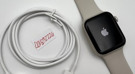 Mint
													Apple Watch SE 2nd Gen 44mm - Unlocked, Starlight, A2727 - Cellular, Aluminum, photo 1 of 7