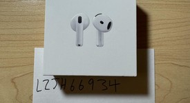 New
													Apple AirPods 4th Gen - Standard, photo 3 of 3