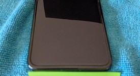 Mint
													Motorola Razr Ultra (2025) - Unlocked, PANTONE Scarab, 512 GB, 16 GB, photo 3 of 14