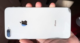 Fair
													Apple iPhone 8 Plus - Unlocked, Silver, 64 GB, A1864, photo 3 of 17