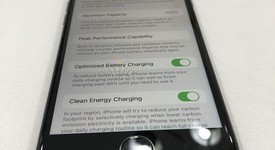 Mint
													Apple iPhone SE 3rd Gen 2022 - Straight Talk, Midnight, 64 GB, A2595, photo 2 of 5