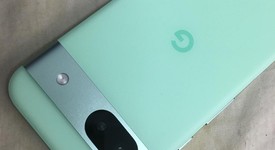 Mint
													Google Pixel 8a - Unlocked, Aloe, 128 GB, 8 GB, GKV4X, Sub-6 5G, photo 4 of 7