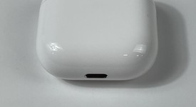 Used
													Apple AirPods 4th Gen - Standard, photo 2 of 8