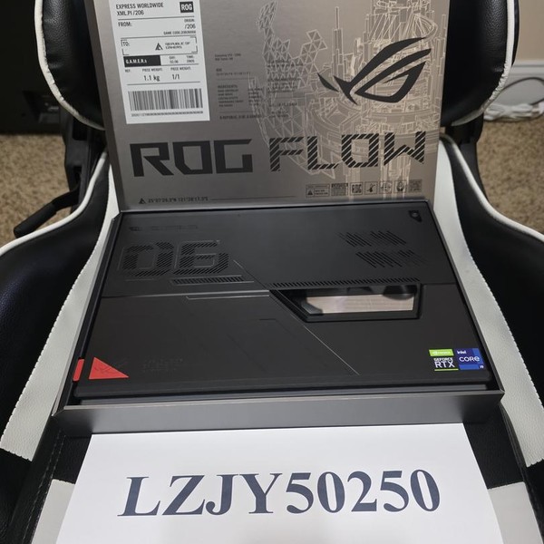 Asus ROG Flow Z13 (2022) GZ301 - I9, Black, 1 TB, 16 GB