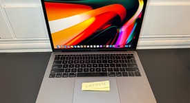 Mint
													MacBook Air 2019 - 13" - I5, Silver, 256 GB, 16 GB, photo 2 of 9