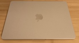 Mint
													MacBook Air 2025 (M4) - 13" - Apple M4, Silver, 256 GB, 16 GB, photo 2 of 9