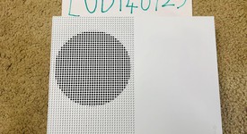 Good
													Xbox One S (2016) - White, 1 TB, photo 1 of 5