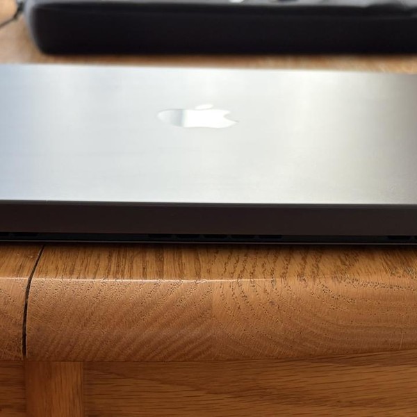 MacBook Pro 2024 - 16 inch - 512 GB, Space Black, 24 GB, Apple M4 Pro 14-core