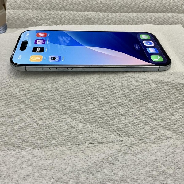 Apple iPhone Air - Unlocked, 256 GB, Sky Blue, A3260