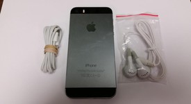 Fair
													Apple iPhone 5S - Unlocked, Gray, 16 GB, A1533, photo 2 of 2