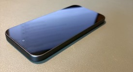 Good
													Google Pixel 9a - Unlocked, Obsidian, 128 GB, 8 GB, photo 4 of 7