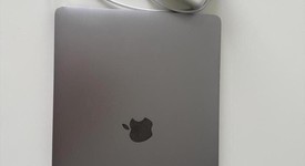 Good
													MacBook Pro 2018 (With Touch Bar) - 13" - I5, Gray, 512 GB, 8 GB, photo 2 of 7