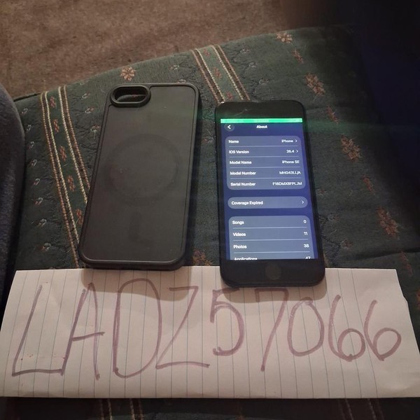 Apple iPhone SE 2nd Gen 2020 - Unlocked, 64 GB, Black, A2275