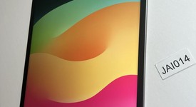 Fair
													Apple iPad Pro 12.9" 6th Gen 2022 - Unlocked, Gray, 128 GB, photo 3 of 7