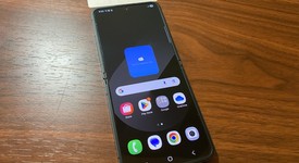 Good
													Samsung Galaxy Z Flip6 - Unlocked, Black, 256 GB, 12 GB, SM-F741U1, photo 1 of 4