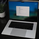 Good MacBook Pro 2021 - 16 inch - 1 TB, Silver, 16 GB, Apple M1 Pro 10-core