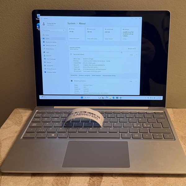 Microsoft Surface Laptop Go - 128 GB, Platinum, 8 GB, Intel Core i5