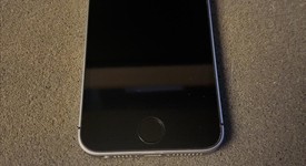 Good
													Apple iPhone SE 1st Gen 2016 - Unlocked, Grey, 32 GB, A1662, photo 1 of 8