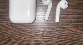Used
													Apple AirPods 2nd Gen - Lightning Case, photo 6 of 6