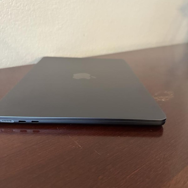 MacBook Air 2024 (M3) - 13 inch - 512 GB, Midnight, 16 GB, Apple M3, 10-core GPU