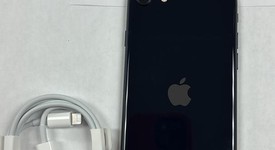 Mint
													Apple iPhone SE 3rd Gen 2022 - Unlocked, Midnight, 64 GB, A2595, photo 1 of 7